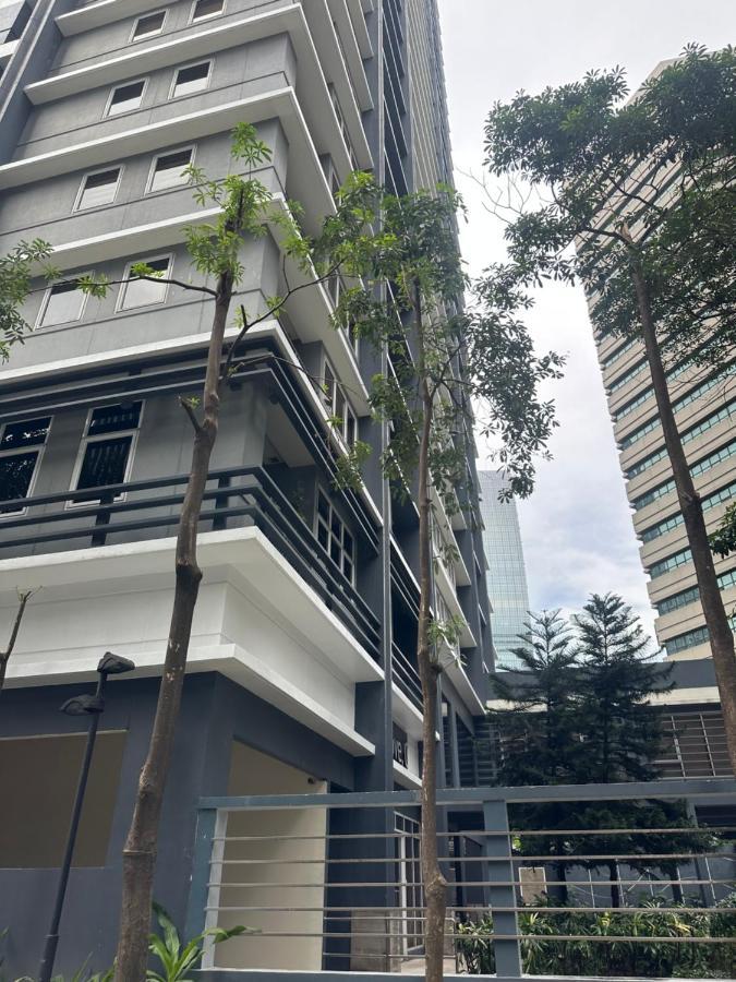 Luxury Suite Across Sm Megamall Manila Exterior photo